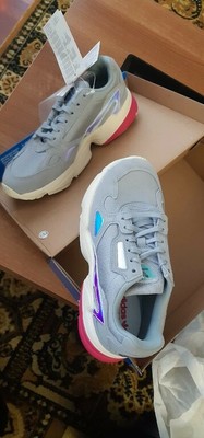 Zapatillas de Mujer Adidas Falcon Edición limitada internacional Talla 38