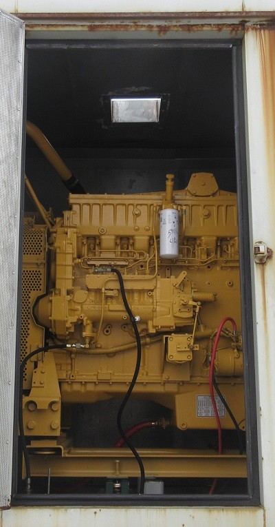 350 kw Caterpillar Diesel Generator / CAT Genset - Load Bank Tested