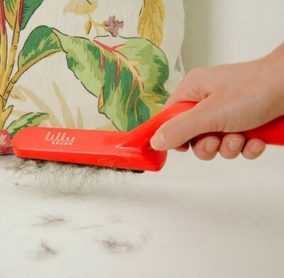 Fluffy Pet Hair Remover Fabric Brush Dimensions 11.25'' l x 3.25'' w x 2.5'' h