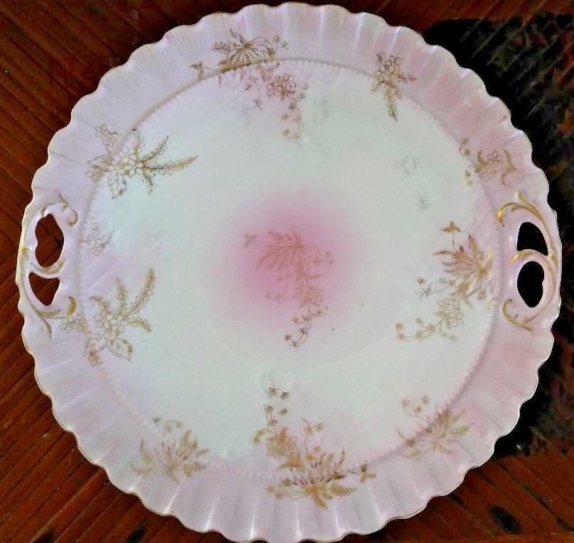 ANTIQUE CAKE PLATE