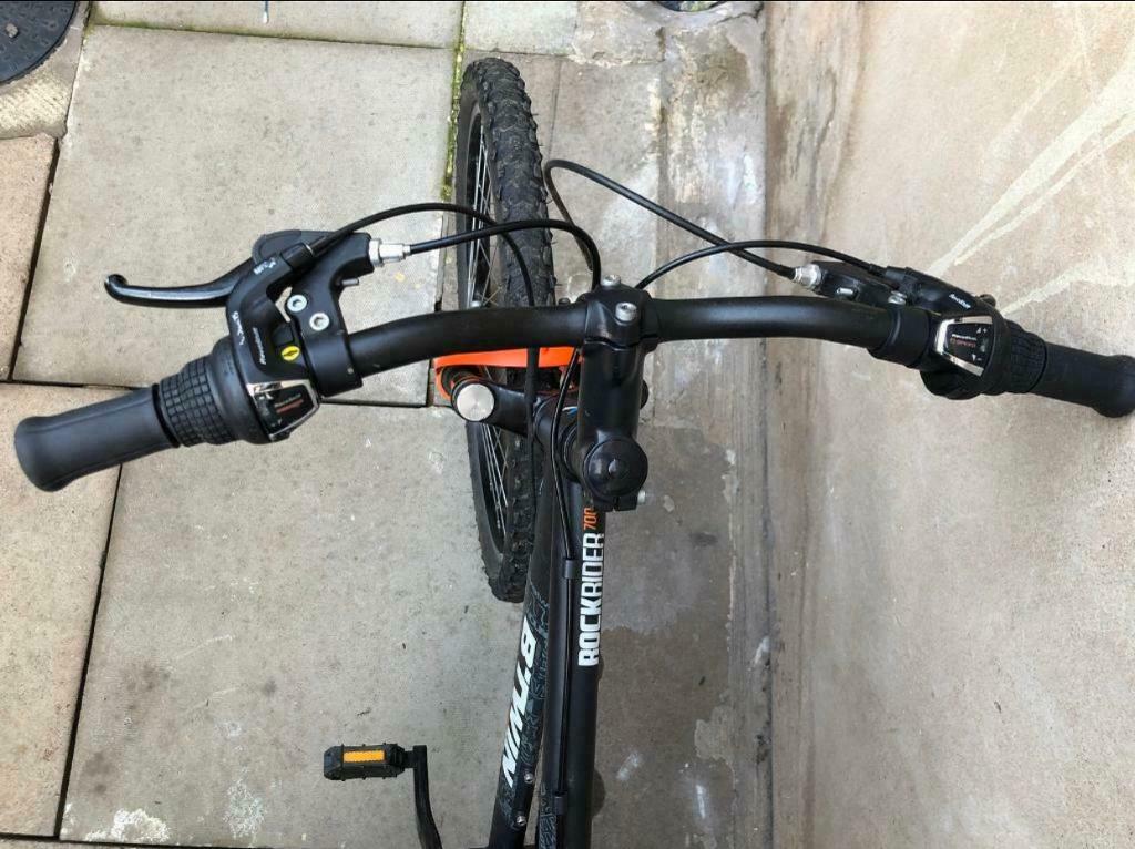 btwin rockrider 700 mountain bike