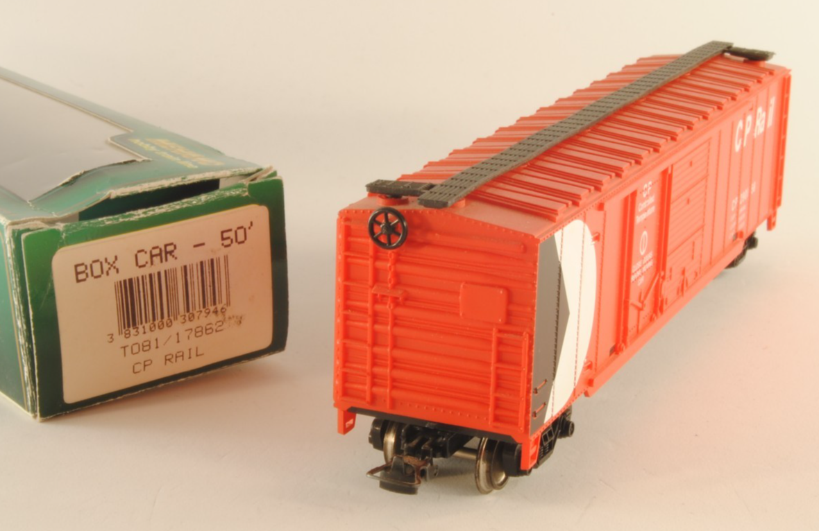 MEHANO T081/17862 Carro chiuso 50' CP Rail vagone merci americano rosso H0 1:87