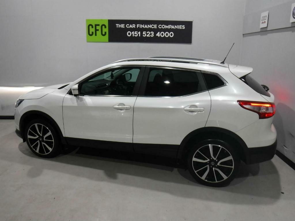 Nissan Qashqai 1.5dCi Tekna BUY FOR £199 A MONTH FINANCE WITH £500 DEPOSIT