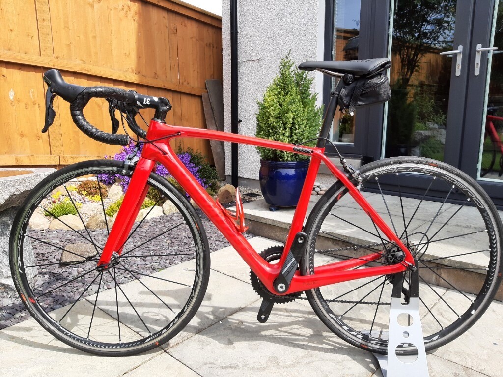 Specialized Tarmac Expert Carbon Mens Road Bike Size 52cm In Elgin Moray Gumtree