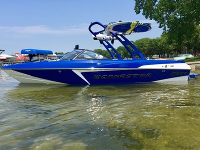 2016 Malibu Wakesetter 22 VLX