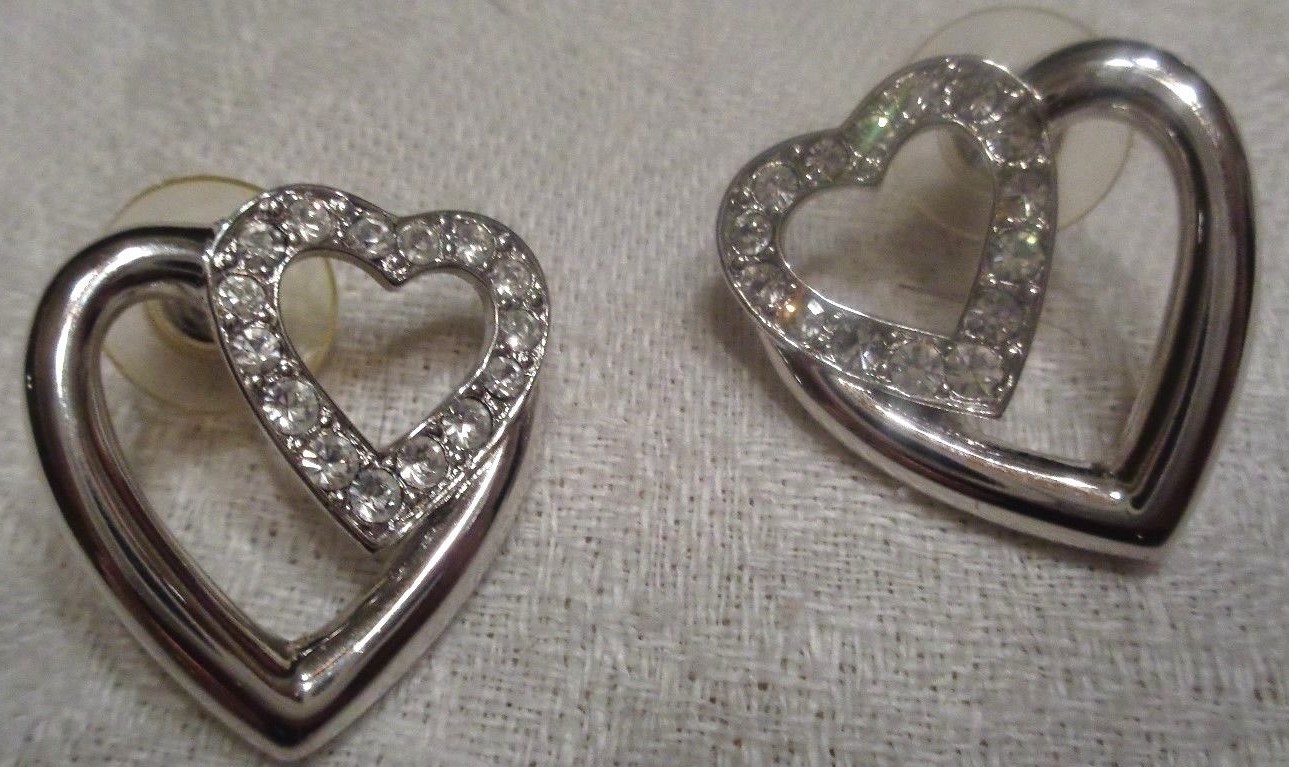 Vtg Open Double Heart Silver Plate Pierced Huggie Earrings Monet Rhinestones 1