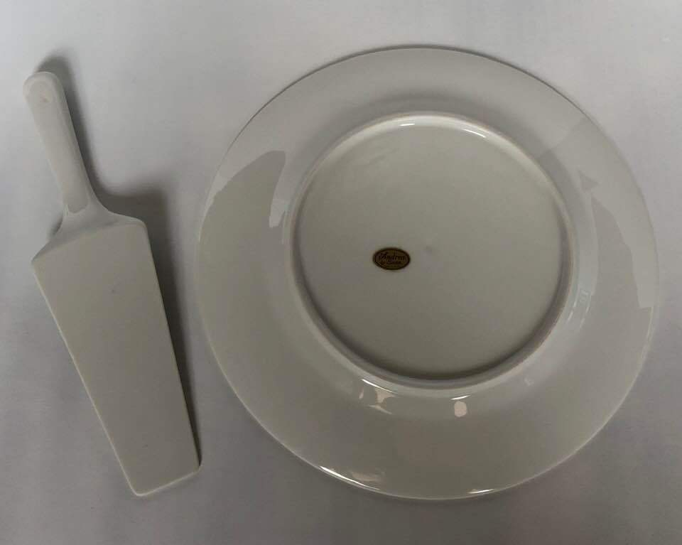 Andrea by Sadek RARE Botanical Pattern Cake Plate Server Fine Porcelain China