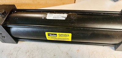 Parker Pneumatic Cylinder 3.25CBb2ALU33AC12.000- Part# 1H2A0000269714