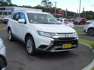 2019 Mitsubishi Outlander ZL MY19 ES 7 Seat (2WD) White Continuous Variable Wagon