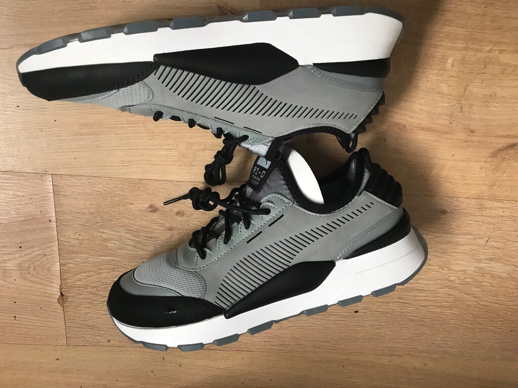 mens white puma trainers
