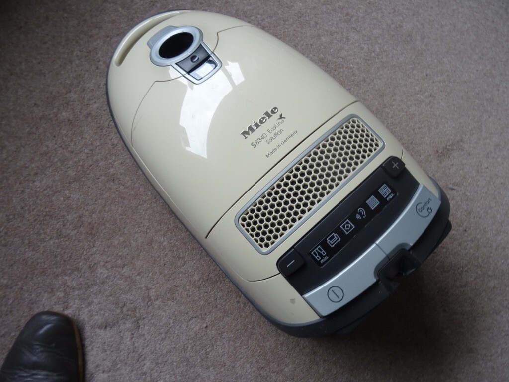 MIELE S8340 ECOLINE SOLUTION VACUUM CLEANER in Kings Lynn, Norfolk