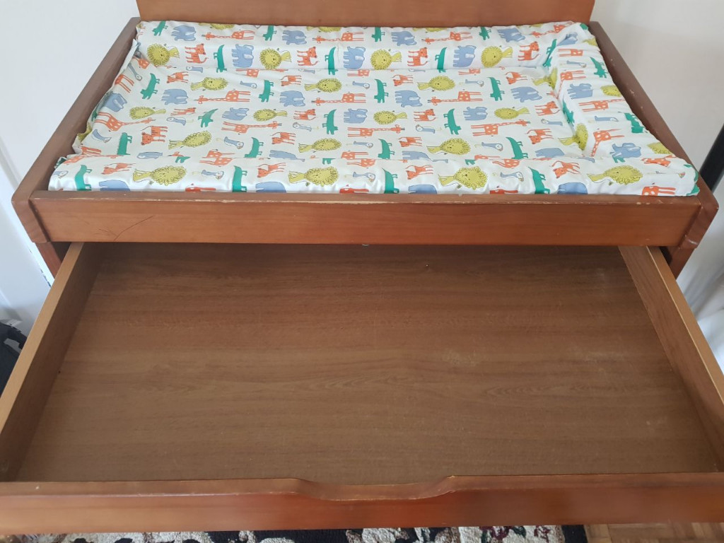 Babies R Us Wooden changing table + JL Changing mat (Free) in Cambridge, Cambridgeshire Gumtree