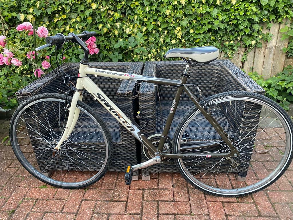 saracen hybrid bike