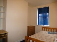 1 bedroom in Hart Street, Lenton, Nottingham, NG7 (#1304637)