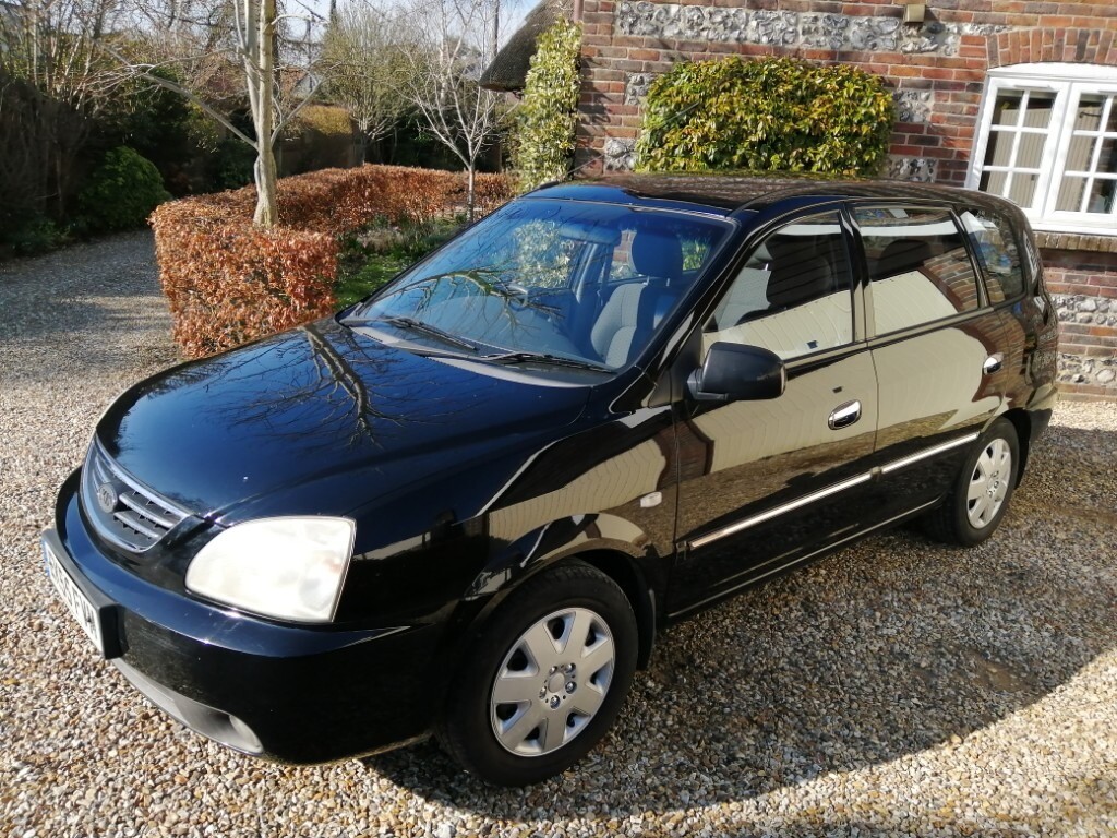 Kia carens 2005 года