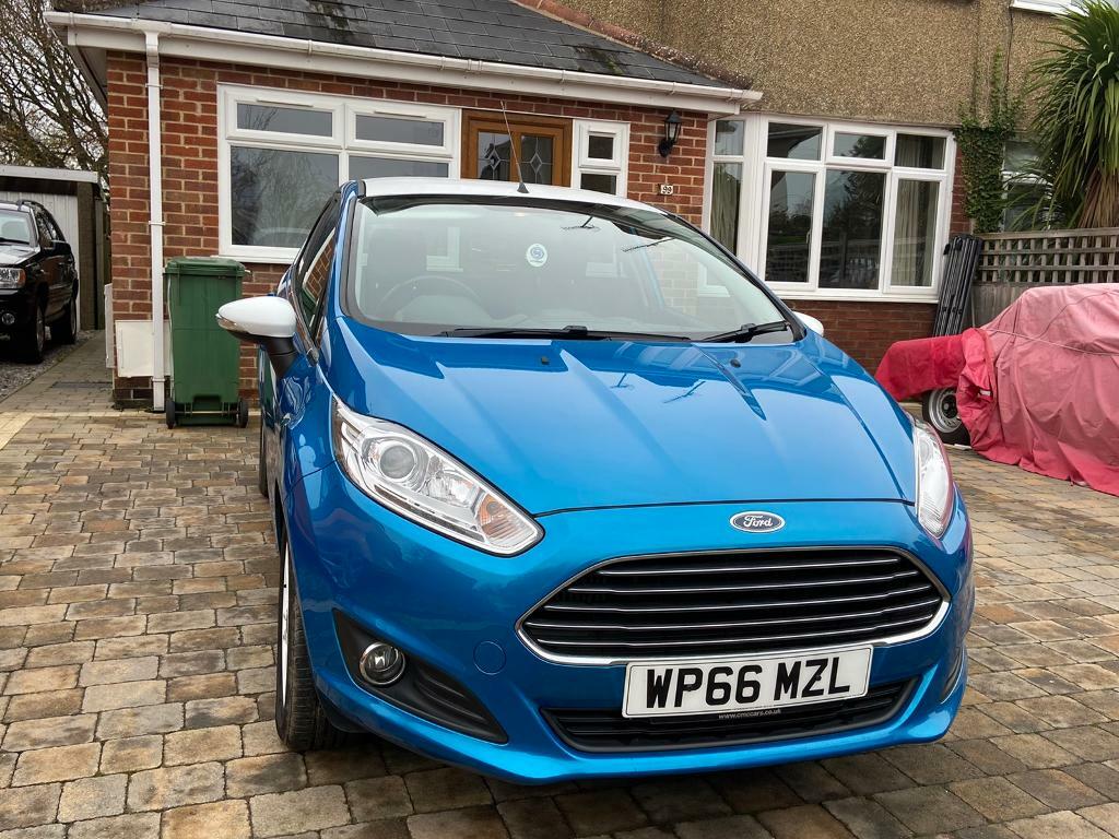 Ford Fiesta Zetec Blue Edition 2016 1.0 | in Royal Wootton Bassett ...