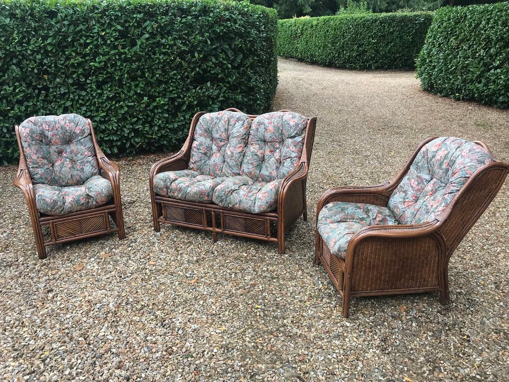 Set of garden or conservatory/garden room furniture in Devizes