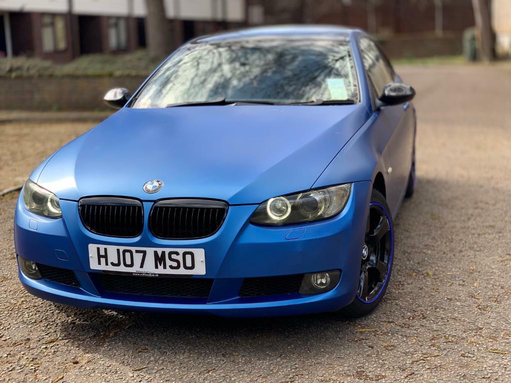 Bmw 320 blue