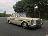 MERCEDES-BENZ 220 - 1971