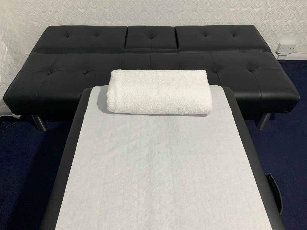 Full Body Massage by Male Therapists / Masseurs in Wolverhampton