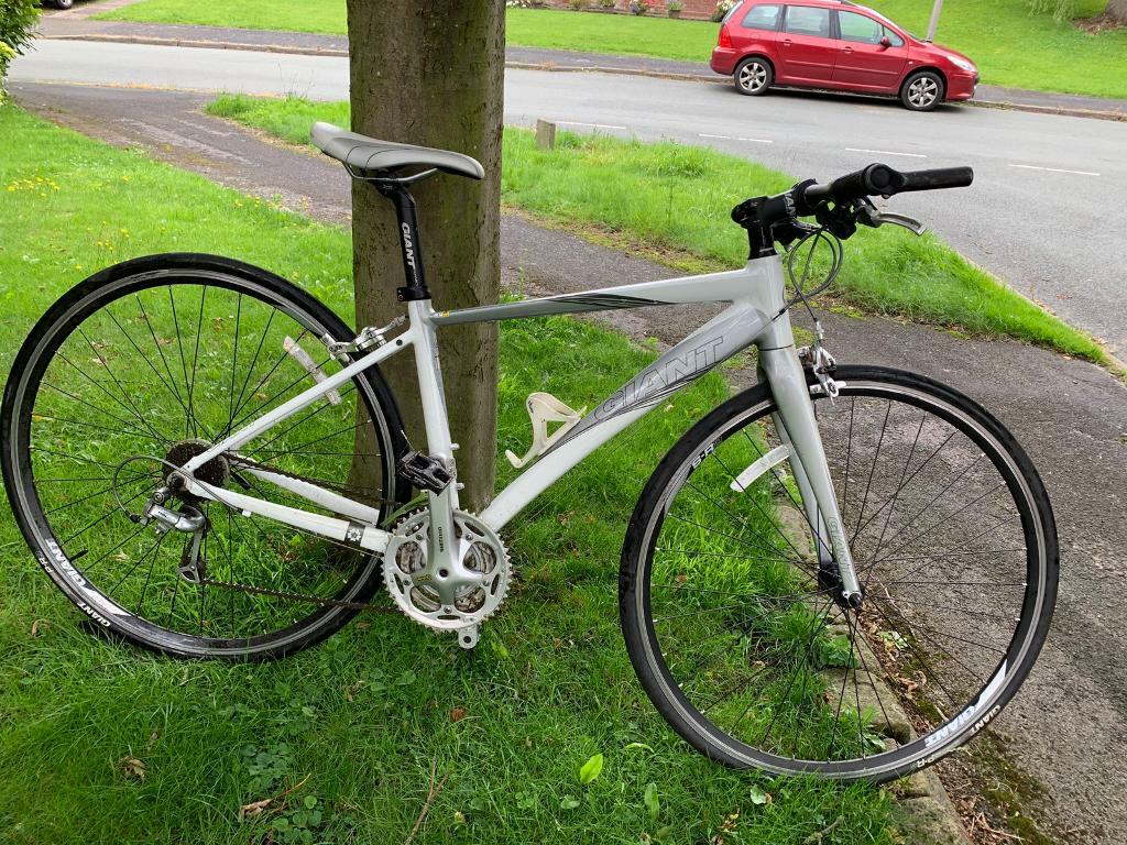 Giant Dash Flat Bar Road Bike/Hybrid in Northwich, Cheshire Gumtree