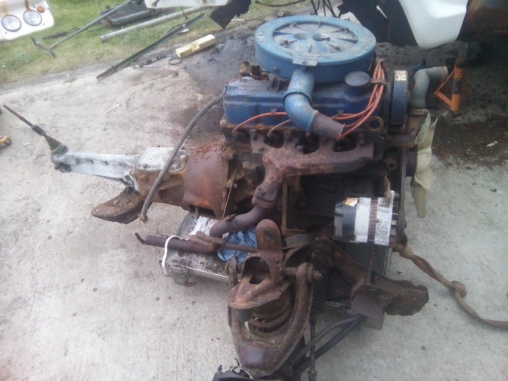 Ford pinto 1600cc engine and 4 speed type 9 gearbox and manual steering