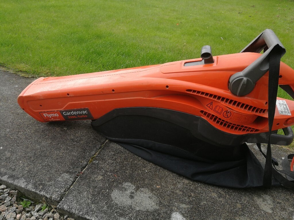 Flymo Gardenvac Garden leaf blower and vacuum in Westhill