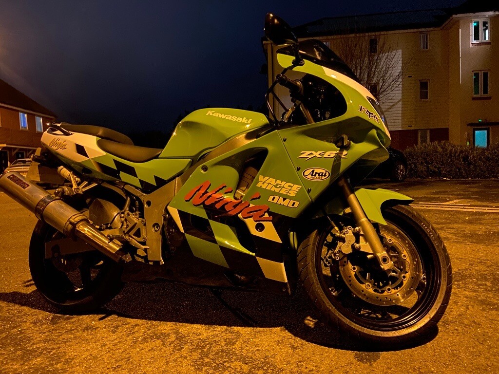 Suzuki ninja 600