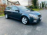 2012 KIA CEED 2 ECODYNAMICS 1.6 CRDI FULLY SERVICED LONG MOT EXCELLENT CONDITION ONLY £30 A YEAR TAX