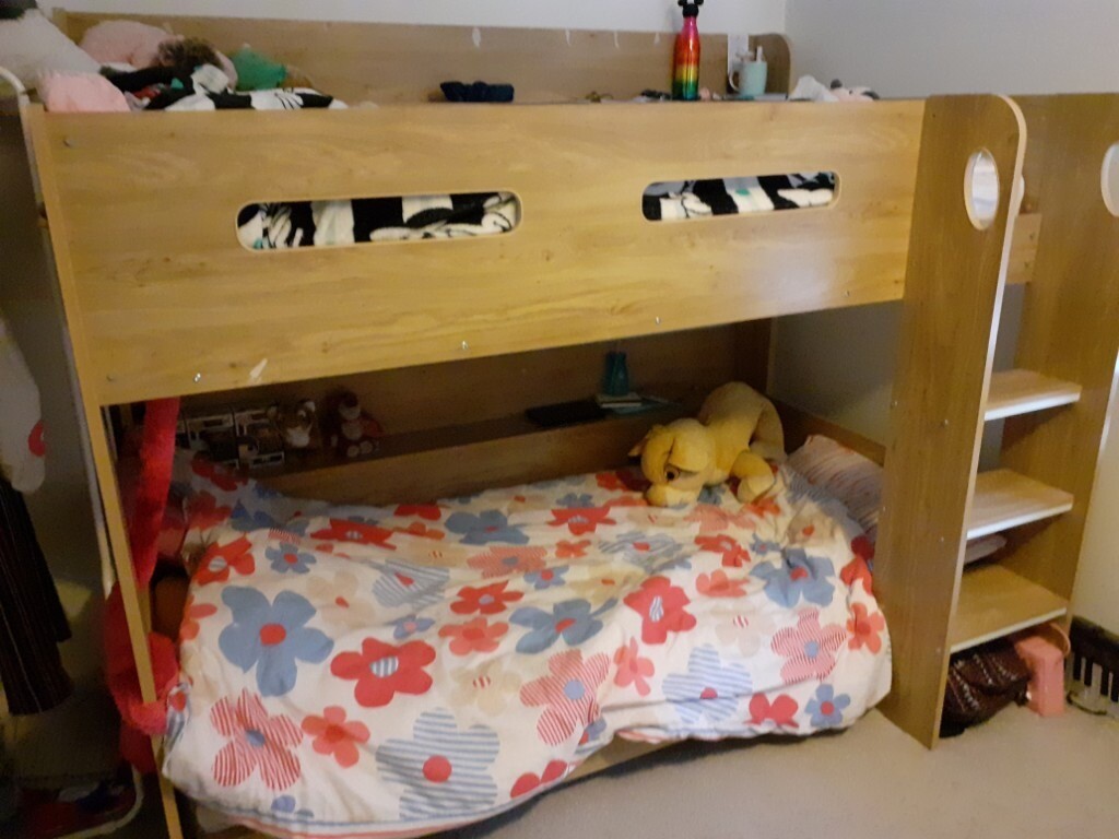 Shelves Above Bunk Beds - Hasbi