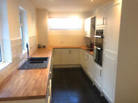 **Double room for rent in a completely renovated 4 bed house**