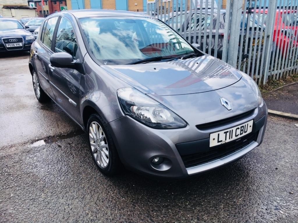 RENAULT CLIO DIESEL 2011 DCI 1.5 DYNAMIQUE TOM TOM MANUAL 5 DOORS HATCHBACK  GREY 1 OWNER