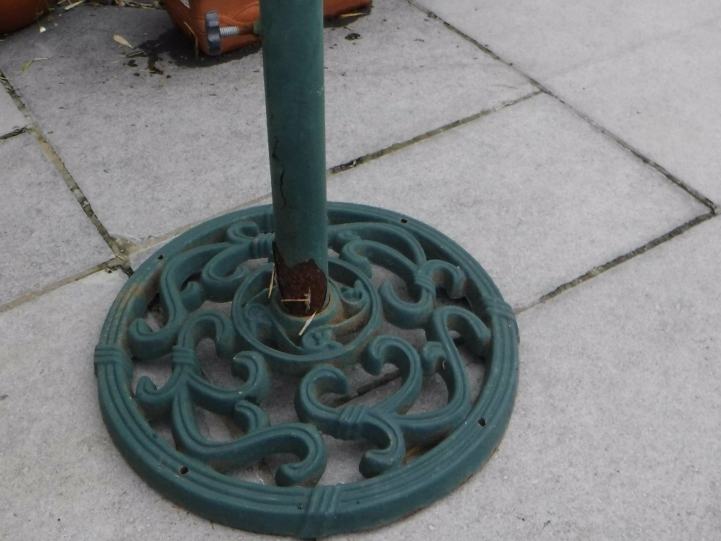 CAST IRON PARASOL BASE GREEN PARASOL FREE in Poole, Dorset Gumtree