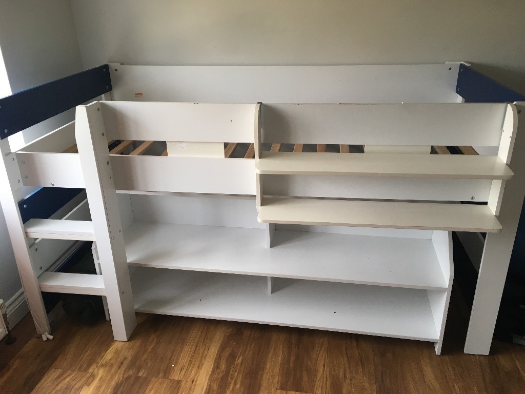 Cabin Bed single, with under bed shelving system and shelf in