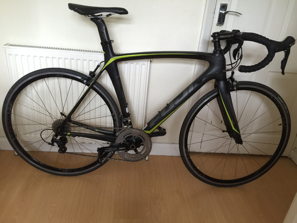 fuji mens road bike