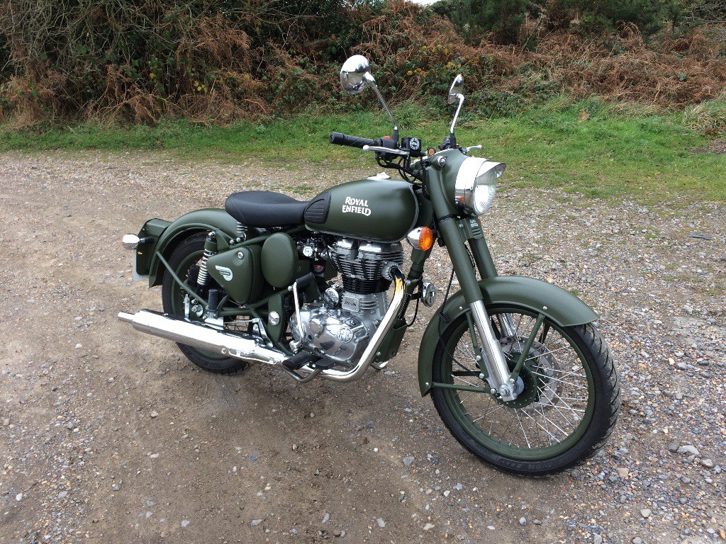 ROYAL ENFIELD CLASSIC 500 EFI (2016) BATTLE GREEN