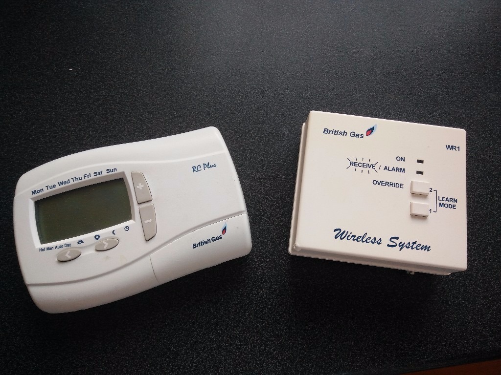 British Gas Wireless Programmable Thermostat / Drayton heating boiler control in Chryston