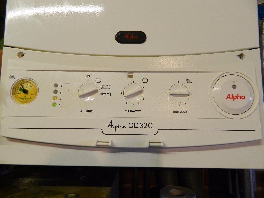 Combi boiler Alpha CD 32 C condensing combination boiler + Alpha