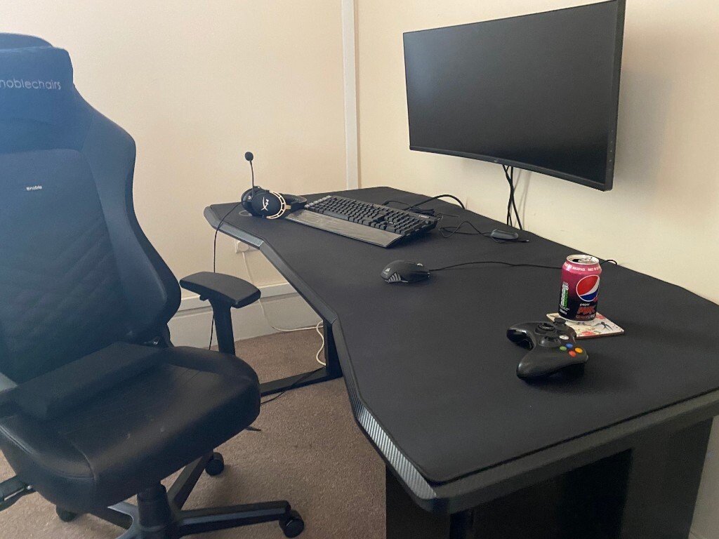Computer Desk for sale (D16M HEIGHT ADJUSTABLE GAMING DESK - CARBON
