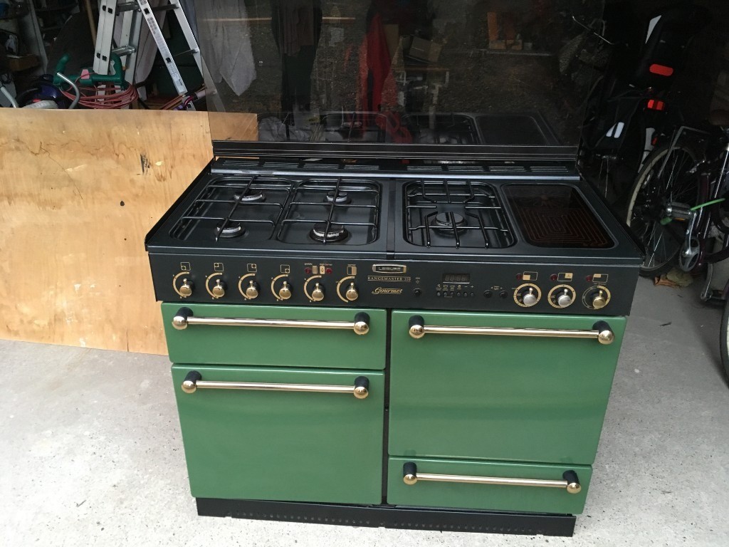 Leisure Rangemaster 110 Gourmet Duel Fuel Range Cooker in Wigginton