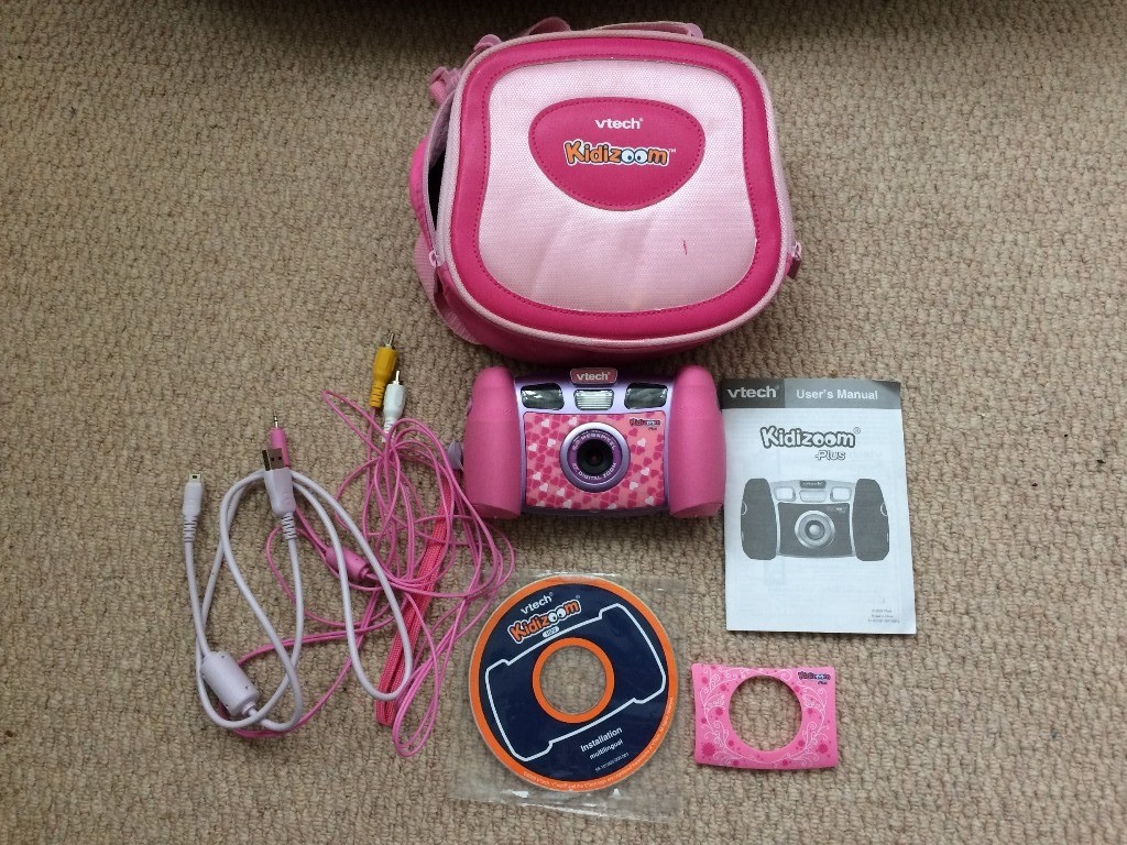 Vtech Kidizoom Plus kids camera and case