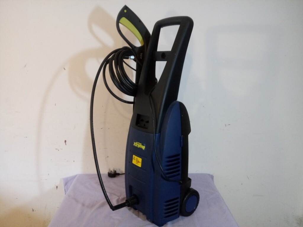Xtreme Pressure Washer 1800W - jet wash - patio cleaner - car wash ...