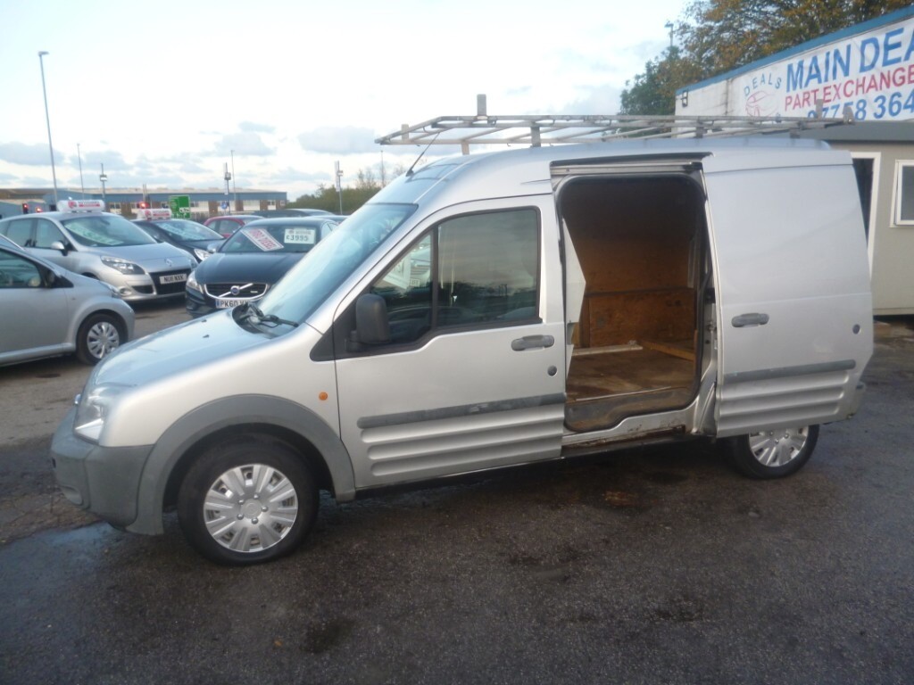 Ford Transit connect,Panel Van, Slide door, Roof Rack in Hull, East