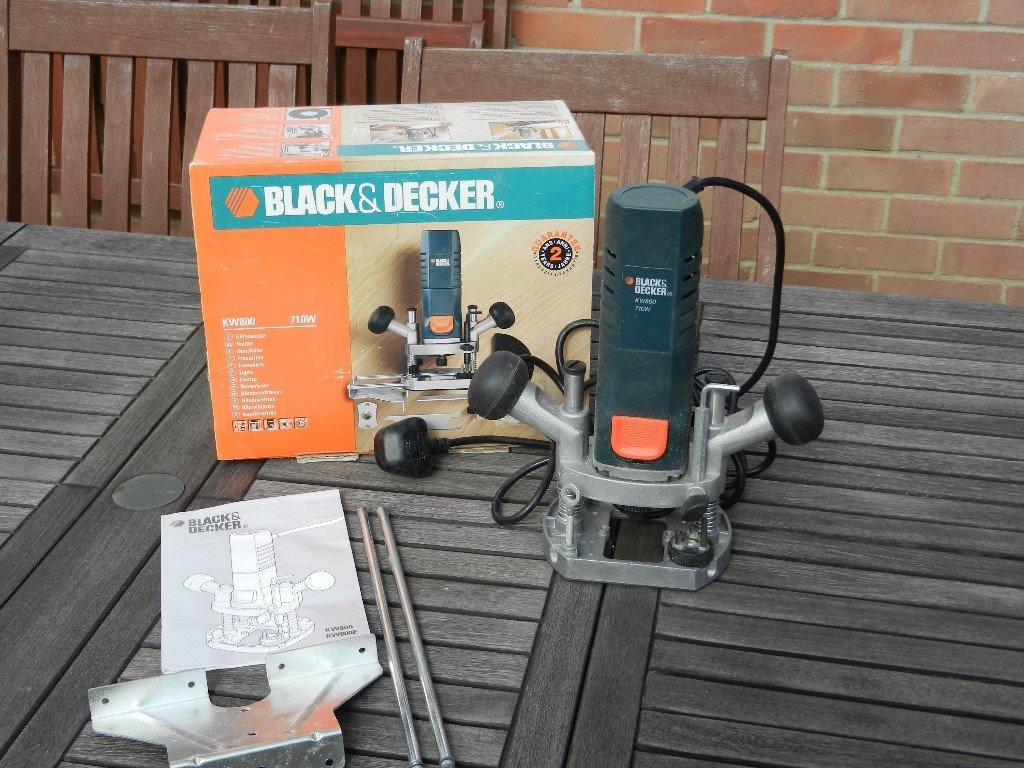 BLACK AND DECKER ROUTER KW800 in Hampshire Gumtree