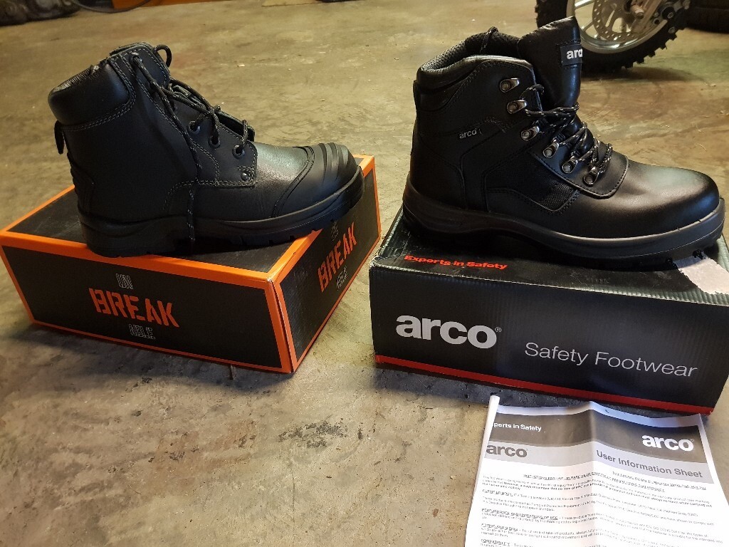 2 pairs safety boots in Broughty Ferry, Dundee Gumtree