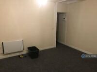 1 bedroom flat in Town End, Doncaster, DN5 (1 bed) (#511098)