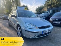 2005 Ford Focus 1.6i 16v Edge 3dr HATCHBACK Petrol Manual