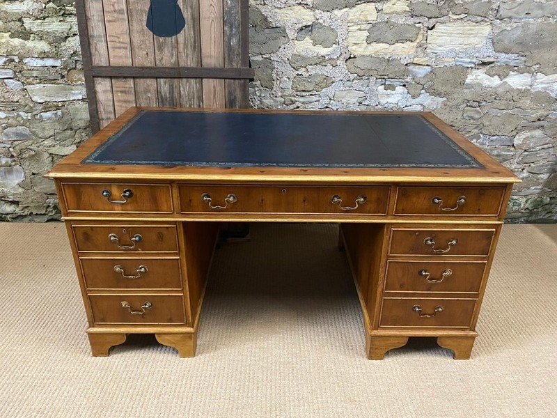 Captains Desk for sale in UK 57 used Captains Desks