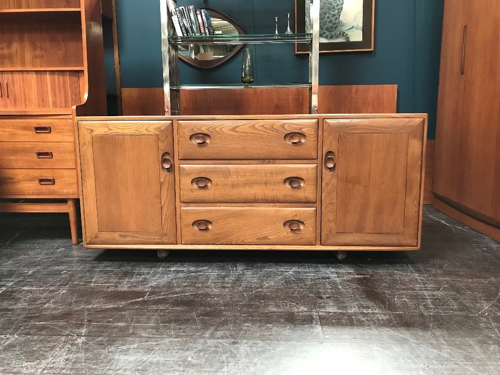 Ercol Windsor Sideboard. Retro Vintage Mid Century in Finnieston