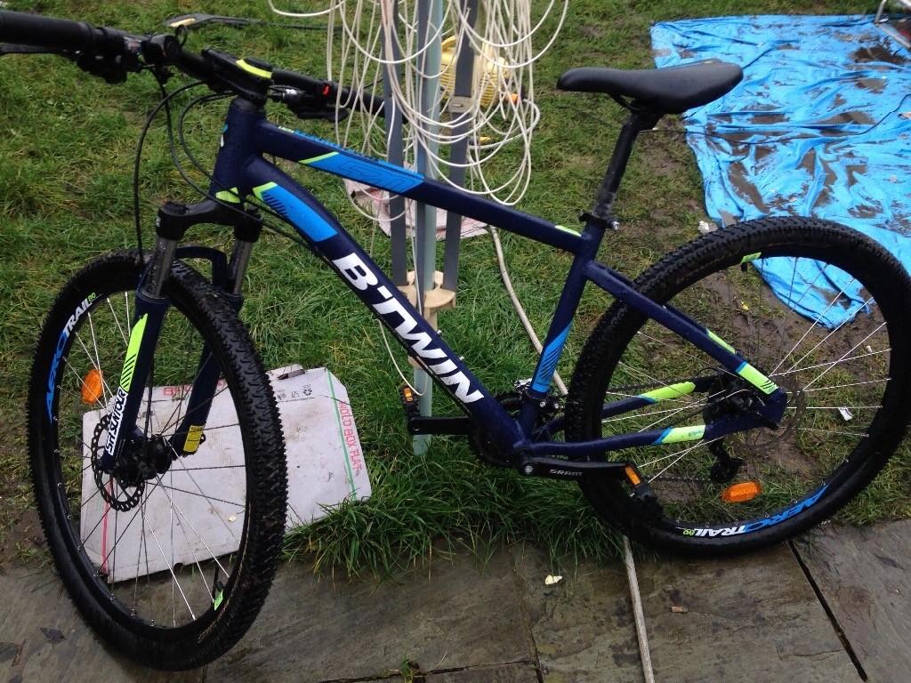 b-twin rockrider 520 | in Epsom, Surrey | Gumtree